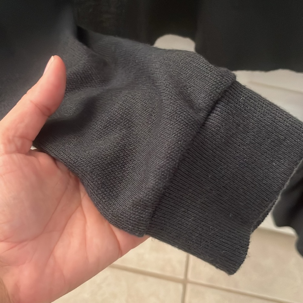 Forever 21 Dark Navy Blue Button-Up Crop Top - Size Large - $10 - Picture 3 of 5